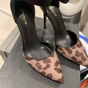 Coach high heels leopar stiletto (brand new)